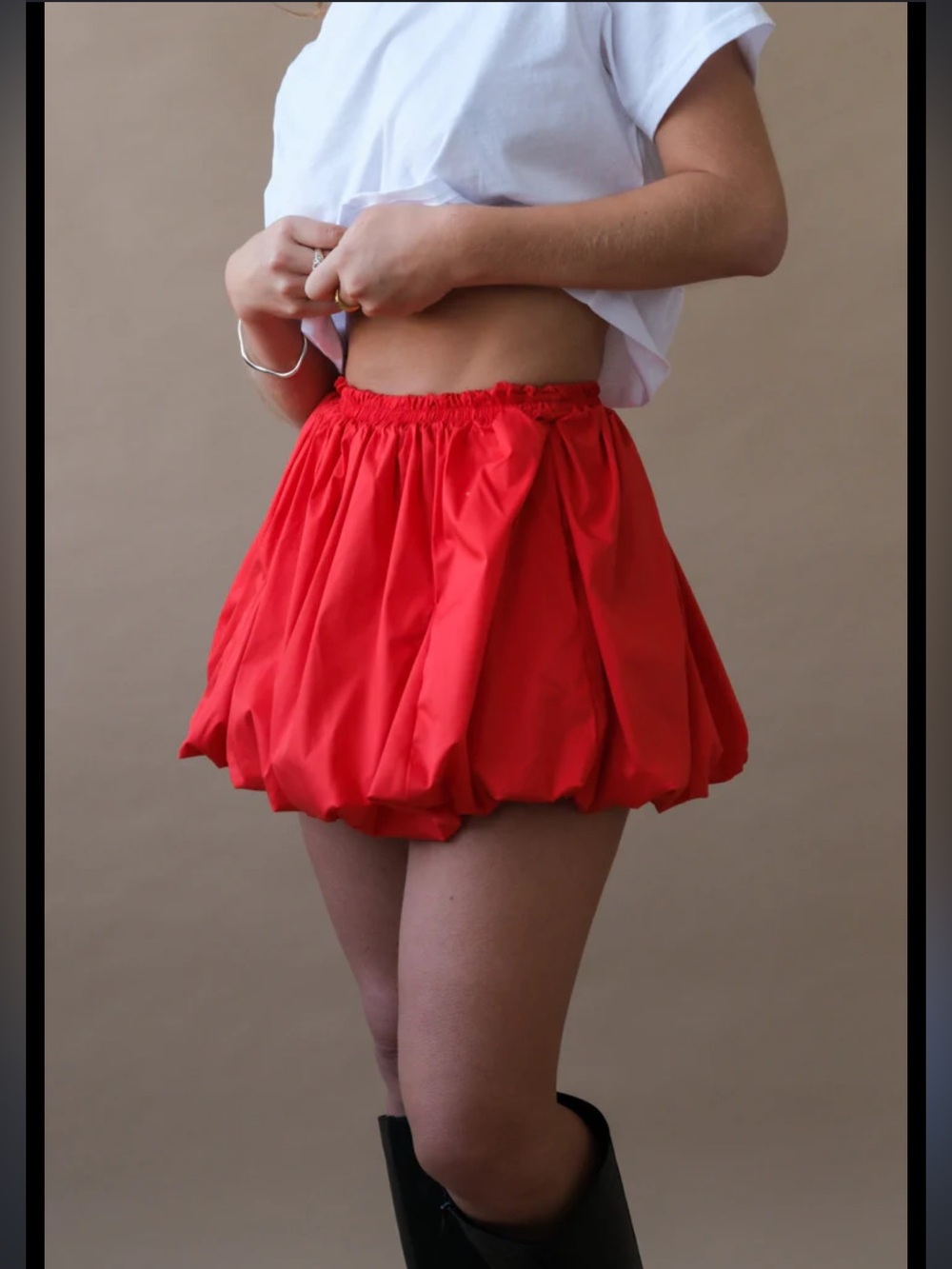 Amazon Branded Red Bubble Mini Skirt Elastic Waist Women’s Size XL BRAND NEW